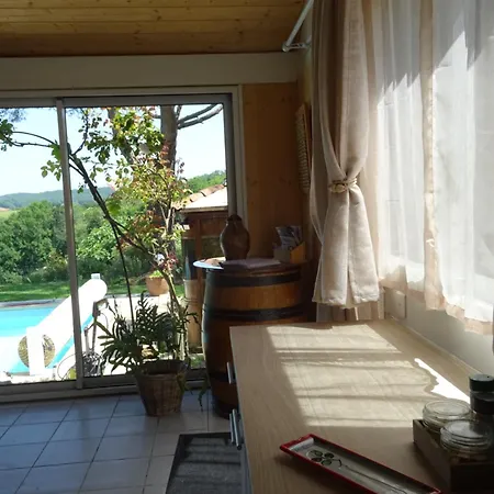 Apartment Au Moulie Le Chai